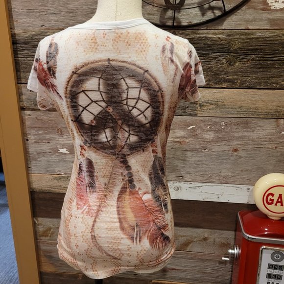 Romeo & juliet Couture t shirt - 2 for $10 - Picture 2 of 2